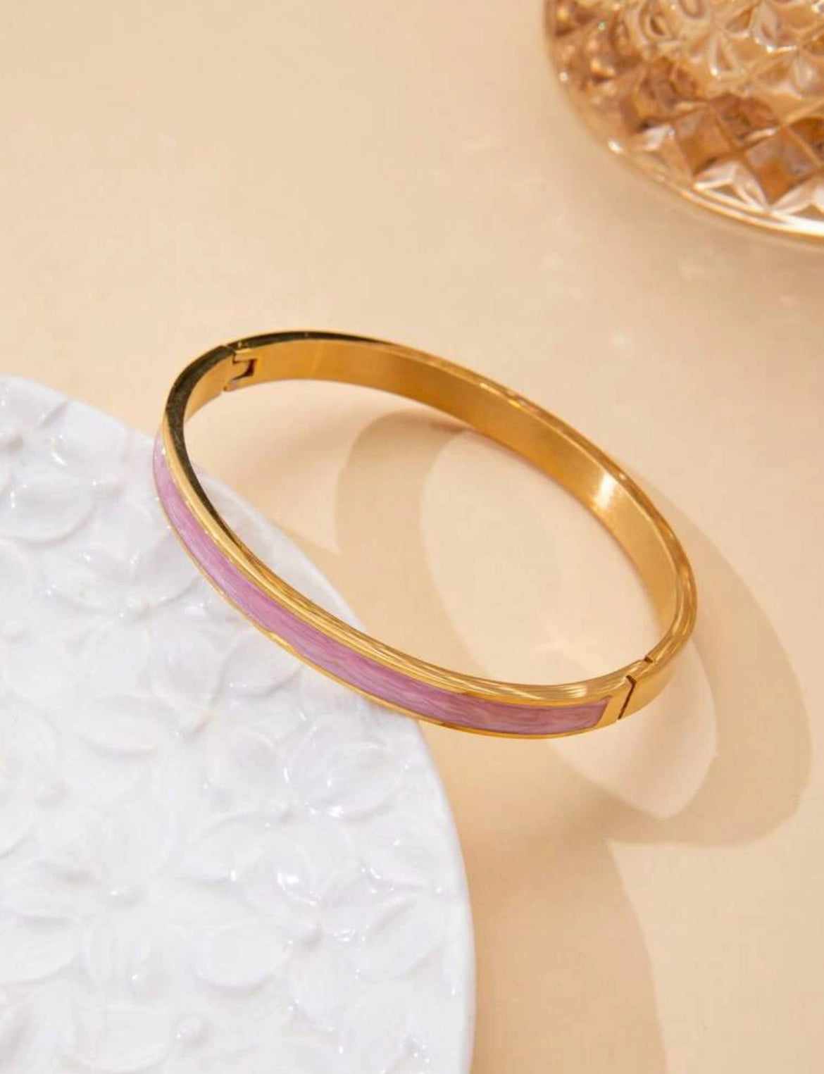 Geometric Marble Pink Bangle – 18K Gold Plated Cuff Bracelet with Glitter