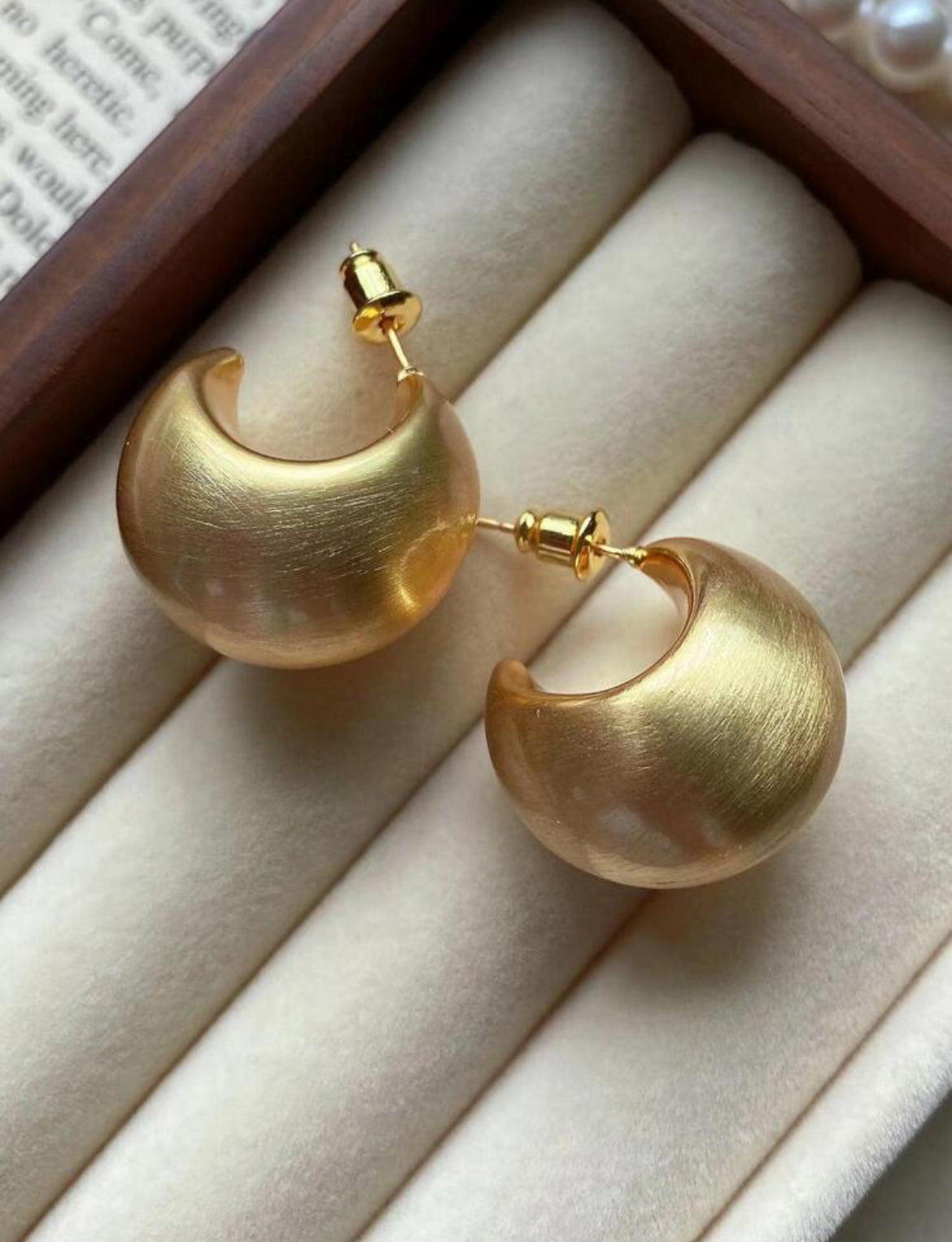 Matte Half Moon Earrings – Vintage-Inspired Mini Hoop Earrings