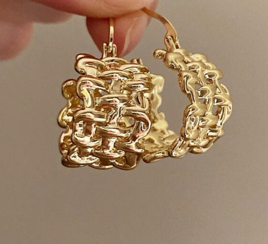 Textured Hoop Earrings – Lightweight Minimalist Earrings
