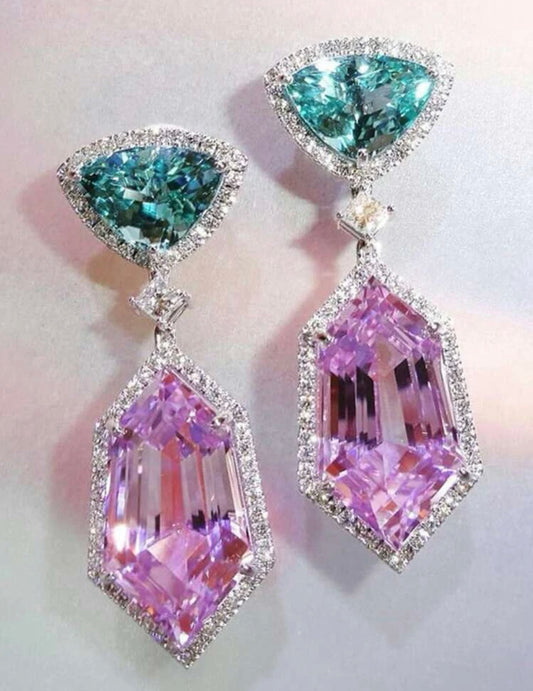 Dazzling Rhinestone Drop Earrings with Diamond-Inspired Design