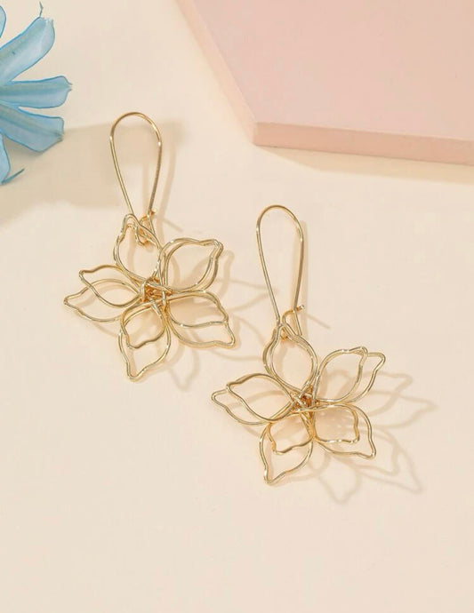 Floral Wire Earrings