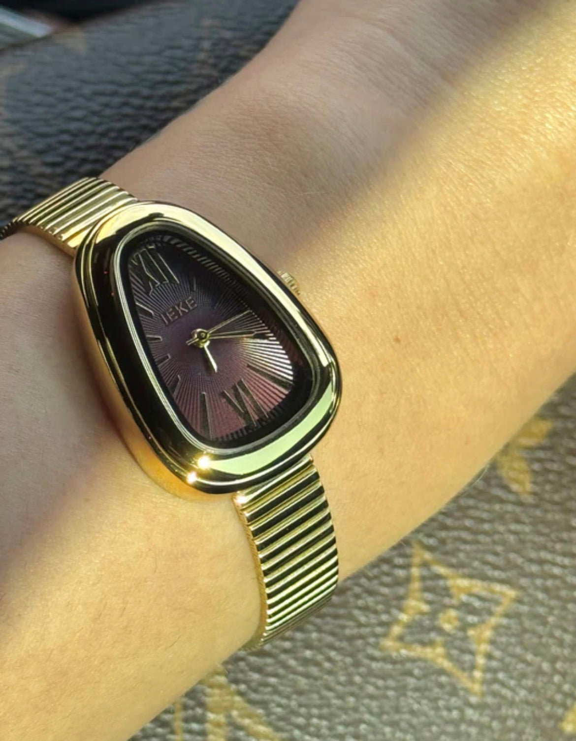 The Aveline Oval Watch